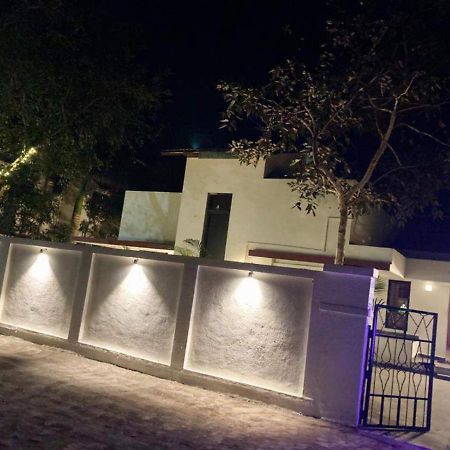 Air 2Bhk Infinity Villa อิกัตปุรี ภายนอก รูปภาพ